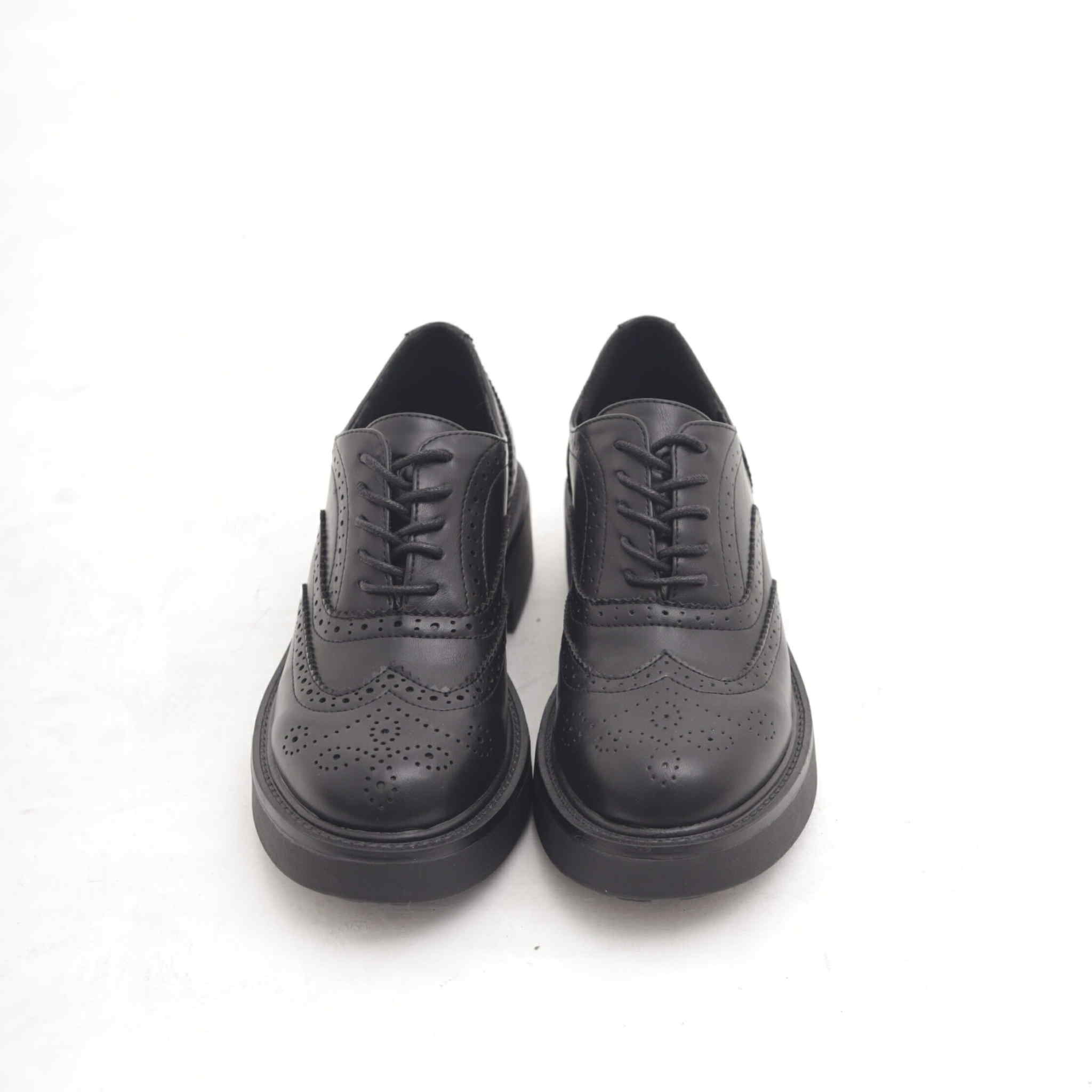 ფეხსაცმელი CRICHIC