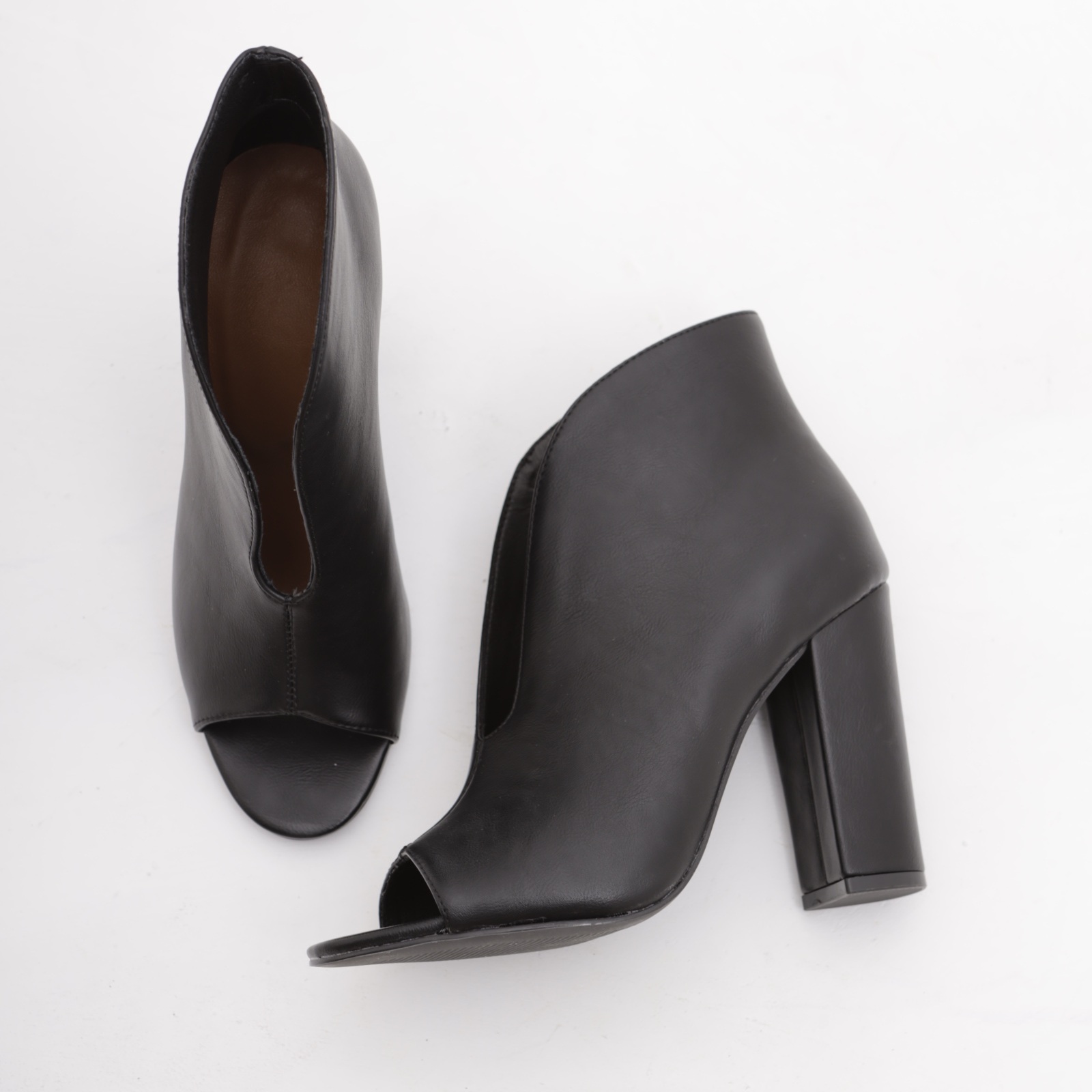 კლასიკური CRICHIC