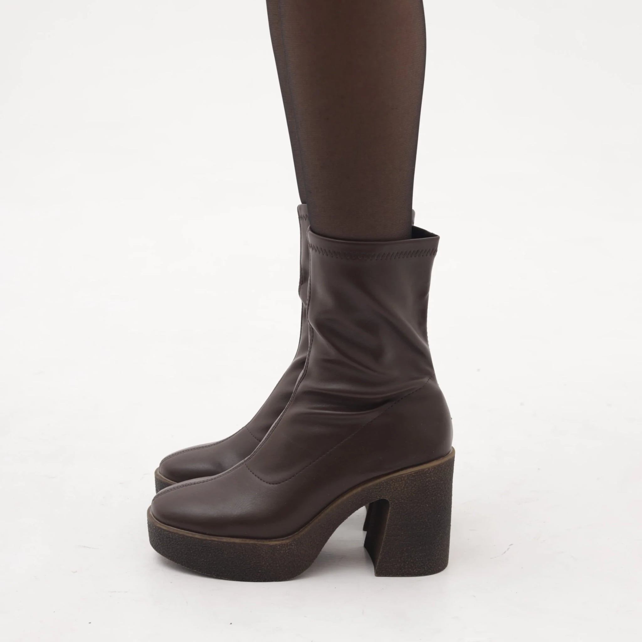 შუზი CRICHIC