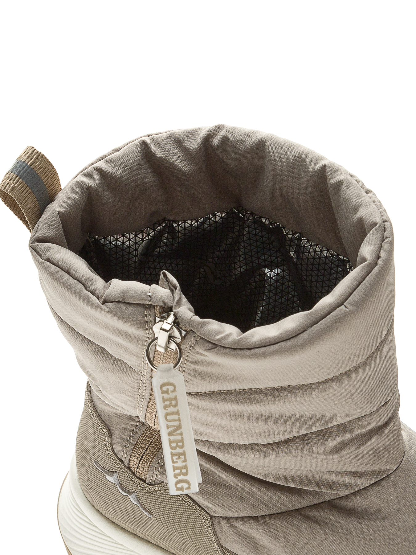 შუზი GRUNBERG