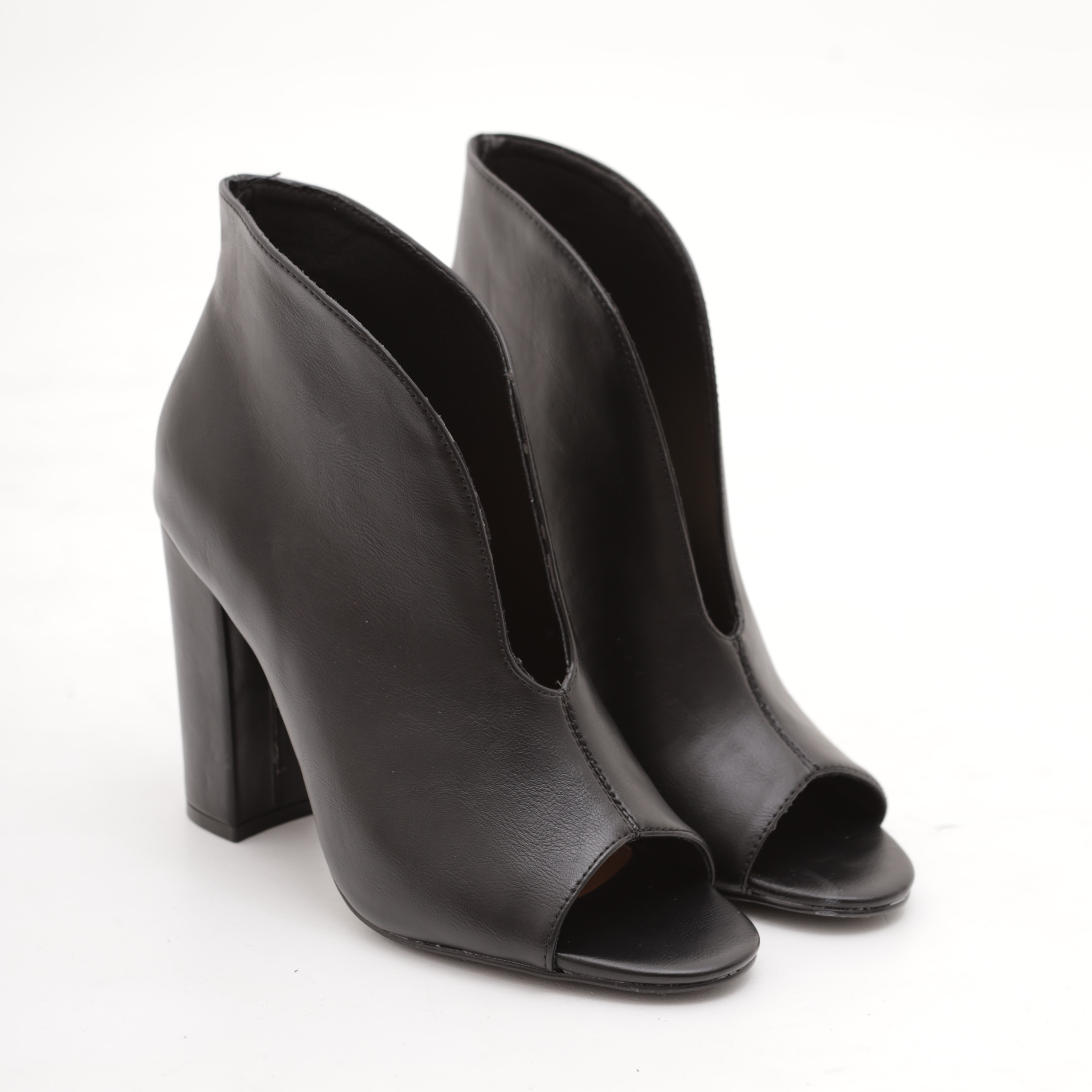 კლასიკური CRICHIC