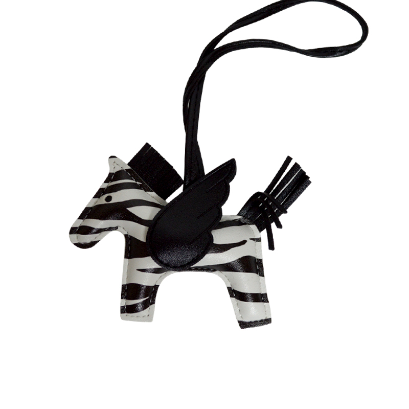 ჩანთის საკიდი  BAG KEYCHAIN