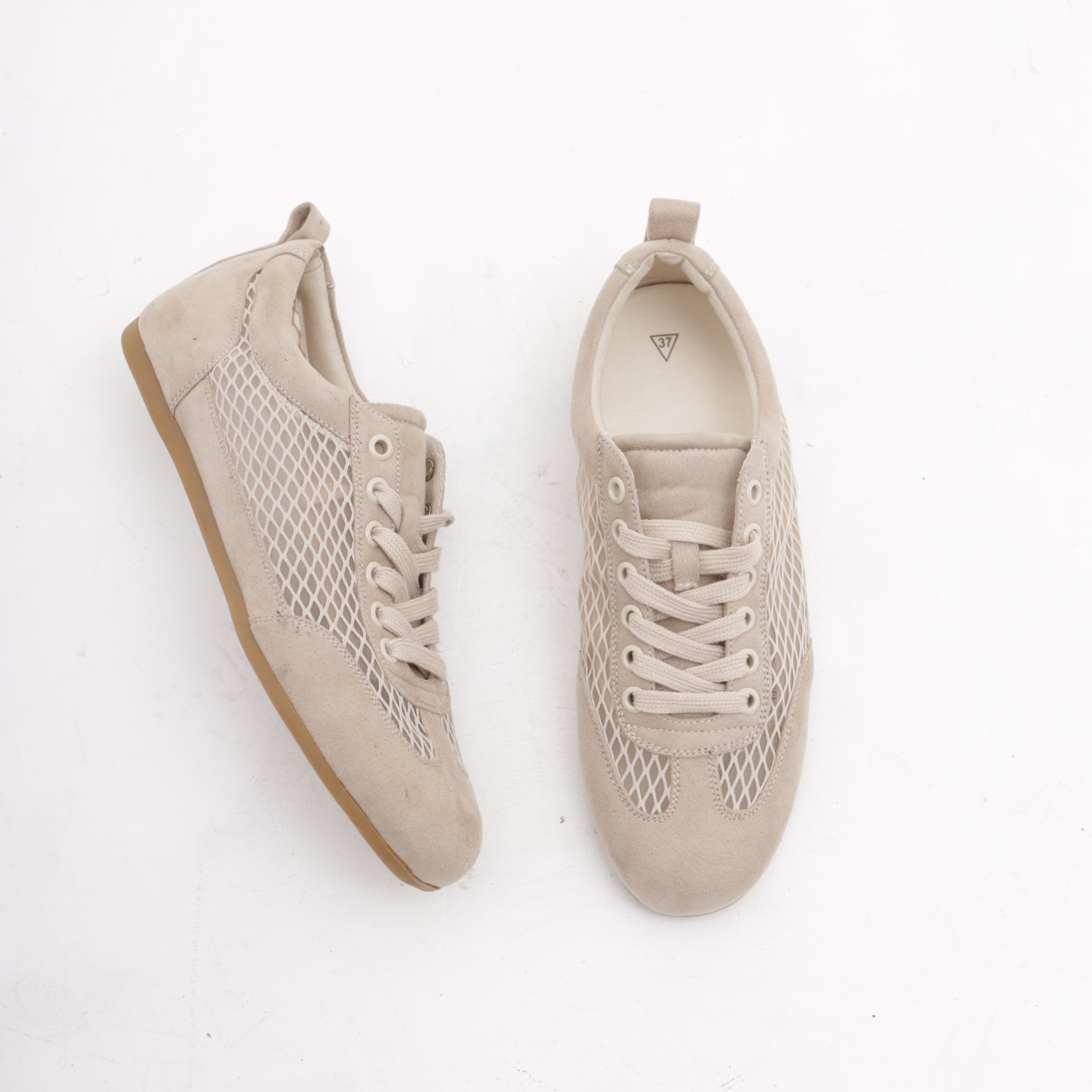 კედი CRICHIC