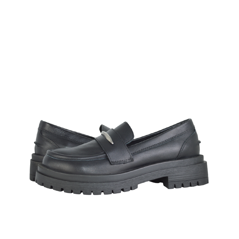 ლოფერი Molly Bessa